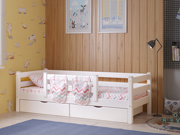 Деревянная детская кровать с бортиками от 3 лет